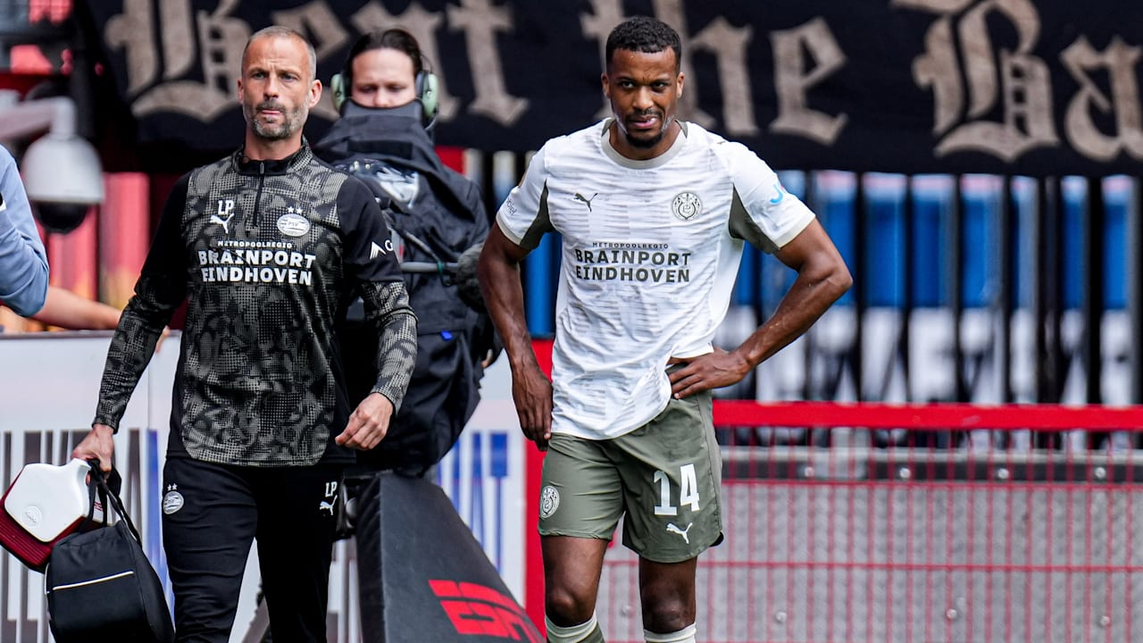 Ex-Borussen im Pech: Plea und Itakura drohen lange Pausen