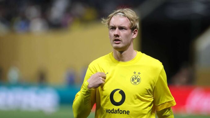 BVB-Angreifer Julian Brandt sucht anscheinend einen neuen