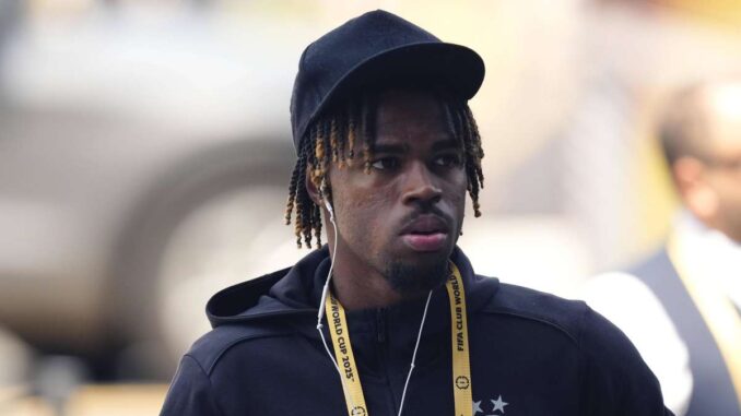 Chukwuemeka-Kniff bringt Transfers ins Rollen Chukwuemeka-Kniff bringt Transfers ins Rollen
