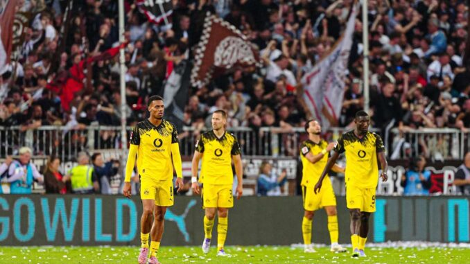 Dezimiertes Borussia Dortmund verspielt bei St. Pauli den Dezimiertes Borussia Dortmund verspielt bei St. Pauli den