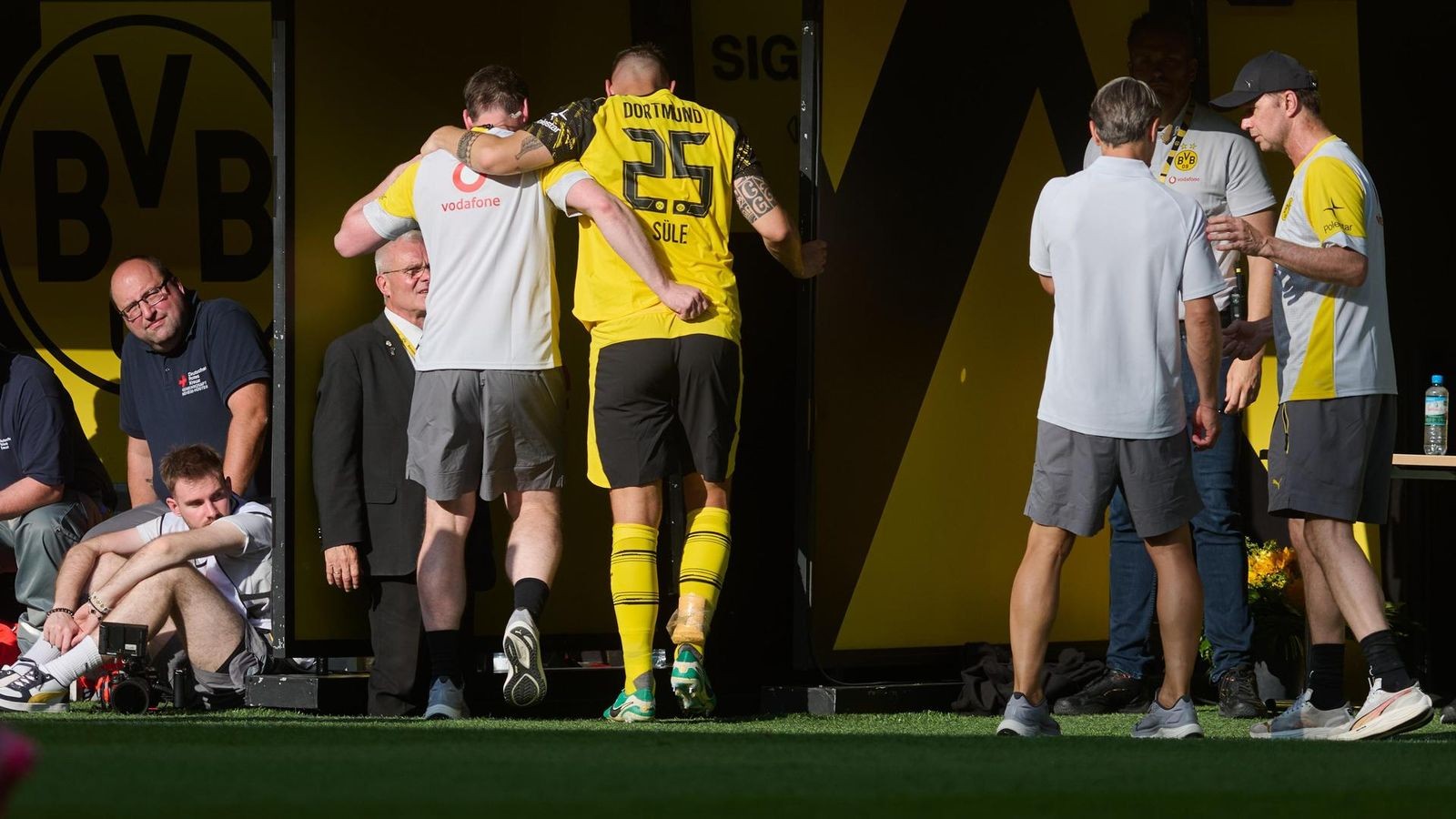BVB: Süle humpelt schwer – Kovac gibt erstes