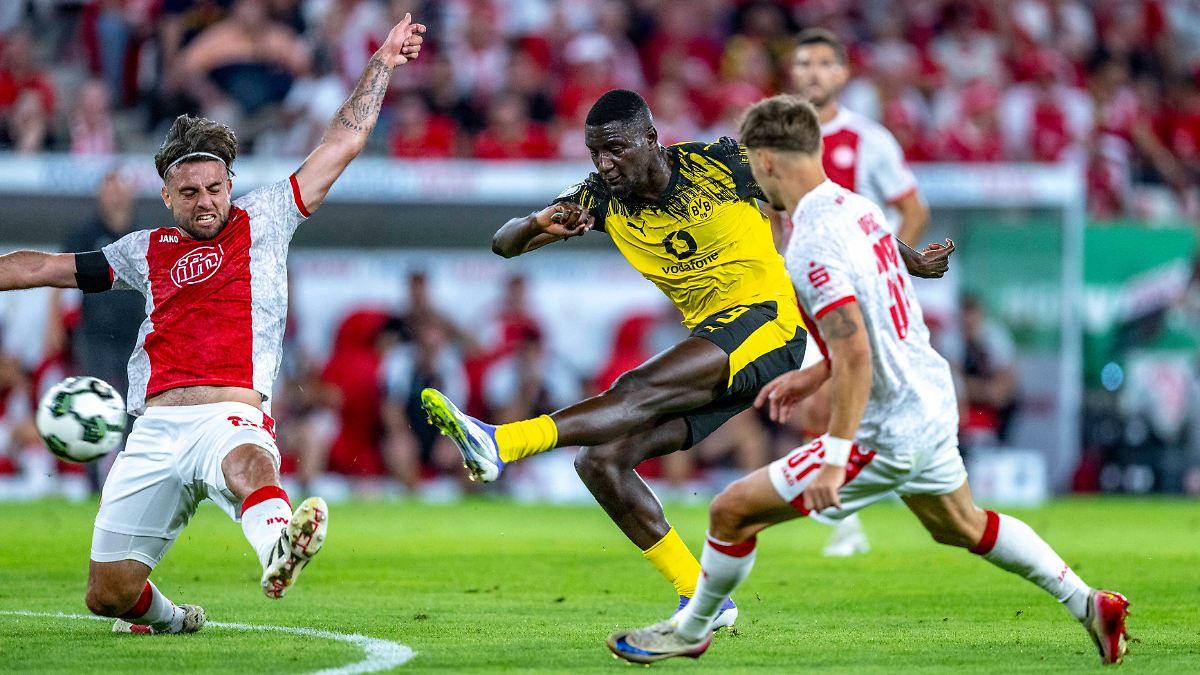 Fieser Tritt gegen Yan Couto: Zitternder BVB erlöst sich