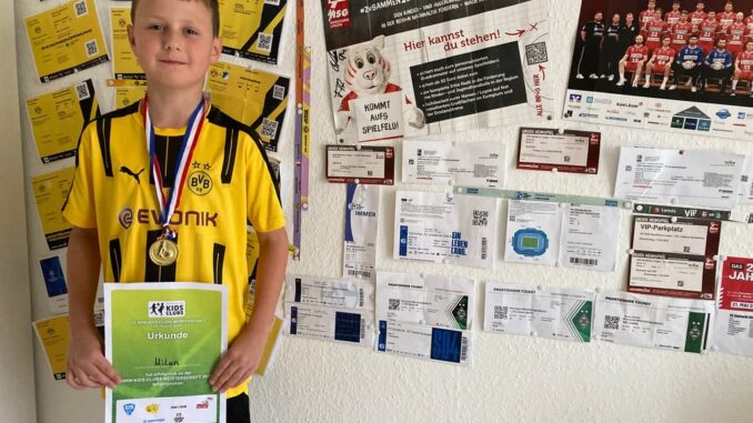 Milan (8) aus Ochtrup durfte für den BVB auflaufen