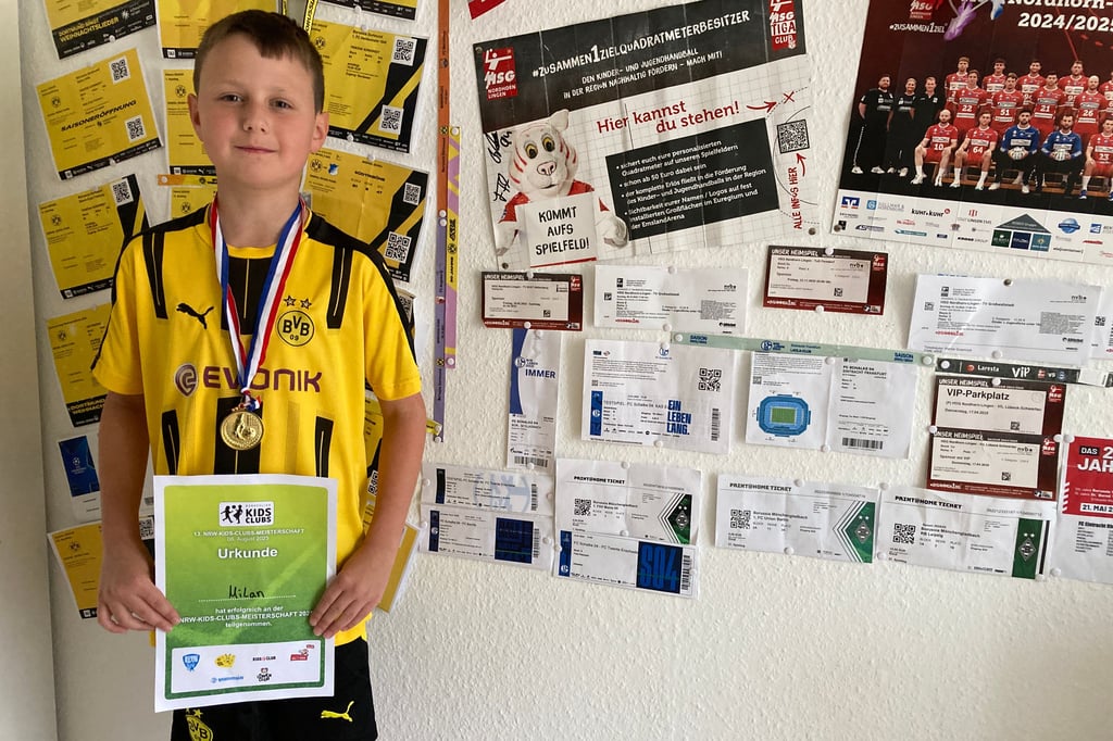 Milan (8) aus Ochtrup durfte für den BVB auflaufen