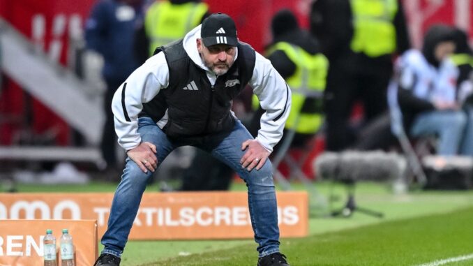 „Das ist eine Lüge“: Ex-FC-Trainer Baumgart wehrt sich „Das ist eine Lüge“: Ex-FC-Trainer Baumgart wehrt sich