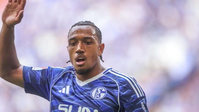 Amin Younes hat einen schweren Stand