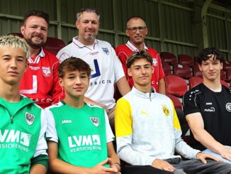 Ex-Spieler feuern Söhne in der U17-Bundesliga an