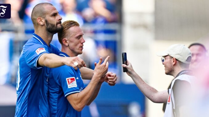 Darmstadt 98 gewinnt deutlich gegen VfL Bochum in der 2. Darmstadt 98 gewinnt deutlich gegen VfL Bochum in der 2.