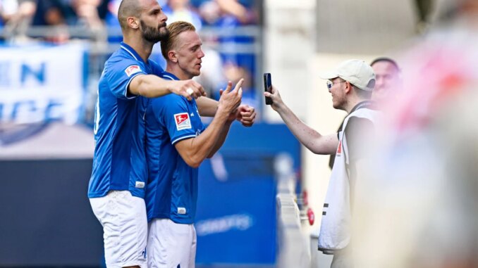 2. Fußball-Bundesliga - Darmstadt 98 verlängert mit 2. Fußball-Bundesliga - Darmstadt 98 verlängert mit