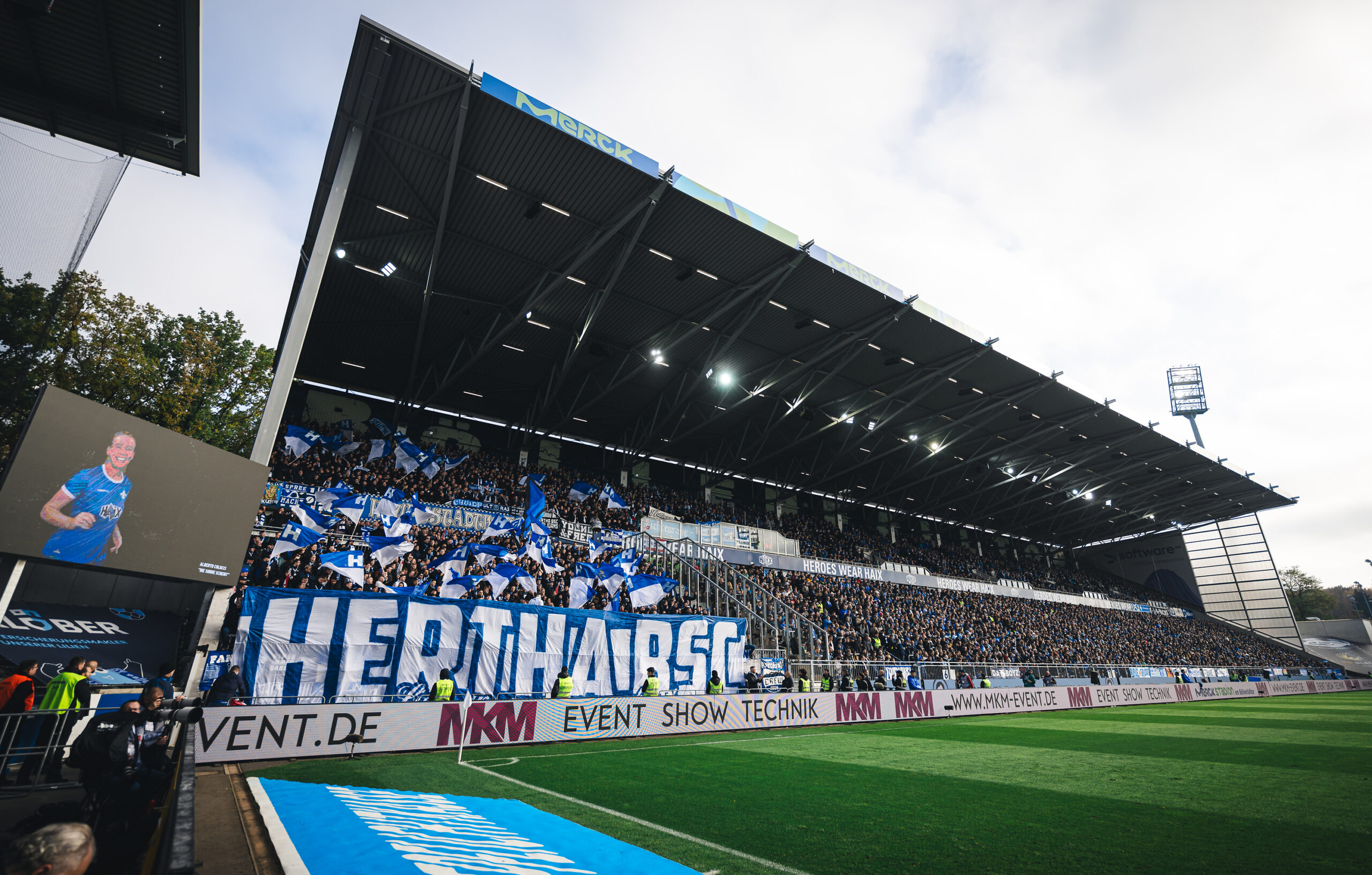 Uff Achse: Auswärts in Darmstadt