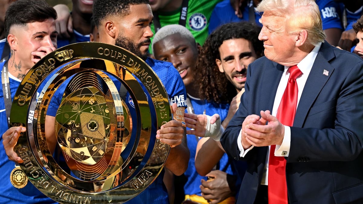 So denkt Ex-BVB-Präsident und Buchautor Gerd Niebaum über