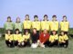 Fußball regional: Mit heruntergezogenen Stutzen gegen die