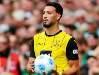Bensebaini bricht Training ab