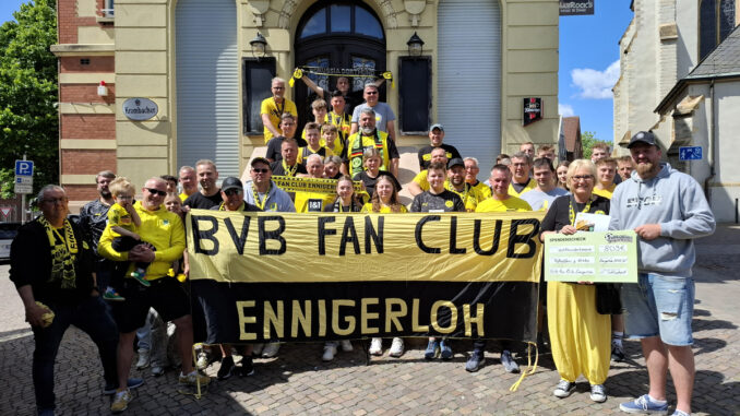 BVB-Fan-Club spendet an Fußballfans gegen Krebs BVB-Fan-Club spendet an Fußballfans gegen Krebs