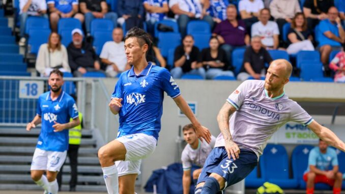 Warum Akiyama raus musste und Riedel rechts spielte