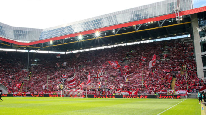 Fotogalerie: 4. Spieltag: 1. FC Kaiserslautern - Darmstadt Fotogalerie: 4. Spieltag: 1. FC Kaiserslautern - Darmstadt