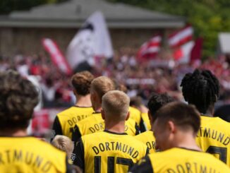 Borussia Dortmund trifft auf Revierrivalen