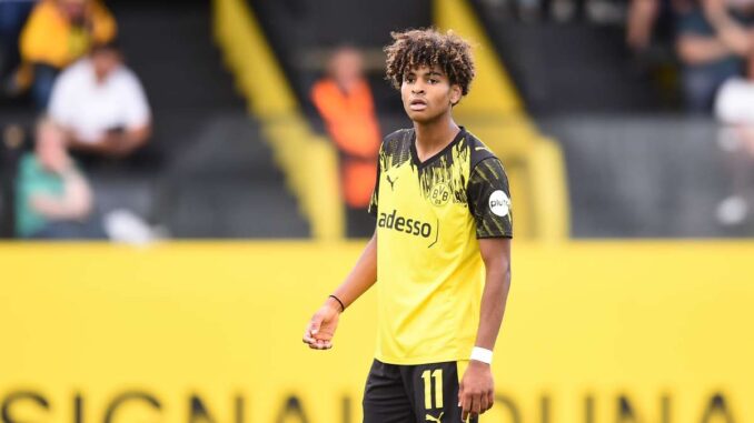 BVB plant überraschende Beförderung für Mega-Talent (16)? BVB plant überraschende Beförderung für Mega-Talent (16)?