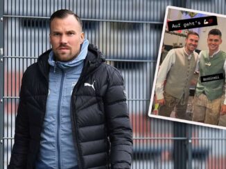 BVB-Legende posiert auf der Wiesn in bayerischer Tracht