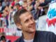 BVB-Boss Sebastian Kehl feiert mit Konkurrent auf dem