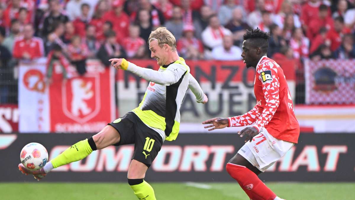 Kovač macht bei BVB-Star Julian Brandt unmissverständliche