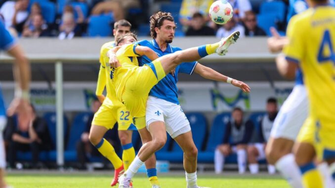 Eintracht-Kapitän Köhler patzt - und Darmstadt jubelt noch Eintracht-Kapitän Köhler patzt - und Darmstadt jubelt noch