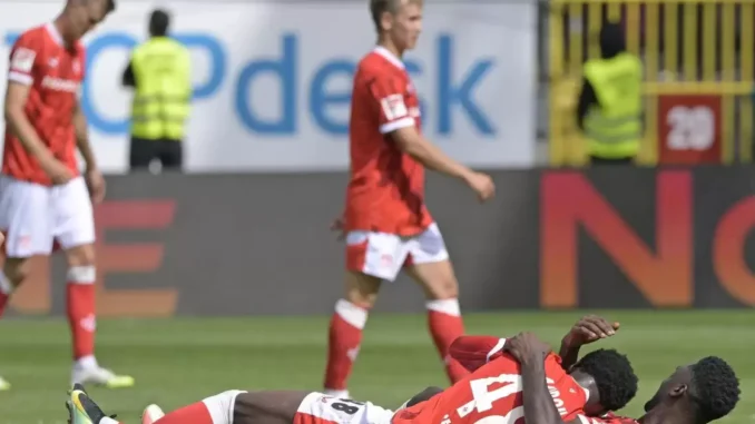 Der stille Genießer des FCK - 1. FC Kaiserslautern Der stille Genießer des FCK - 1. FC Kaiserslautern