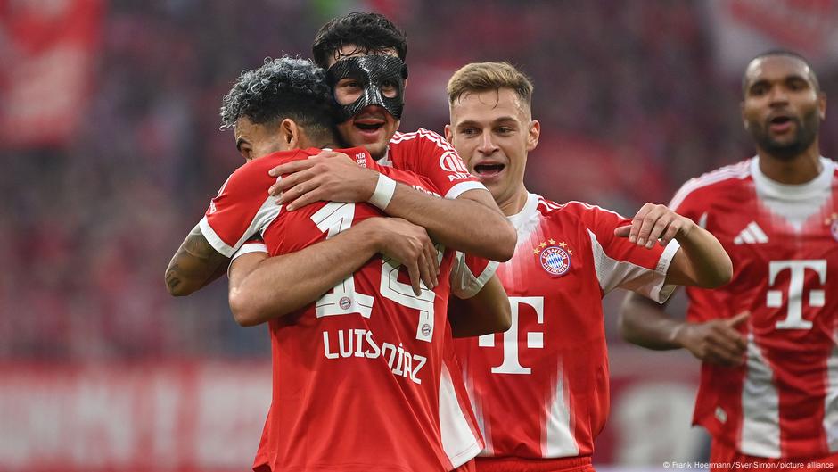 Bayern souverän, Leverkusen siegt unter Hjulmand – DW –