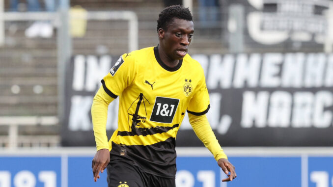 3. Liga: 1. FC Saarbrücken holt Ex-BVB-Profi Kamara aus 3. Liga: 1. FC Saarbrücken holt Ex-BVB-Profi Kamara aus