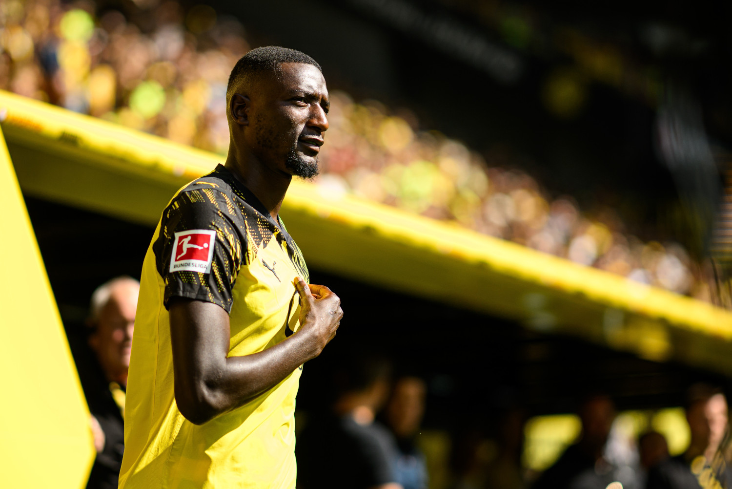 BVB-Sportdirektor Kehl meldet sich zu Wort