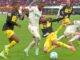 FC Augsburg spielt unter Flutlicht gegen Dortmund