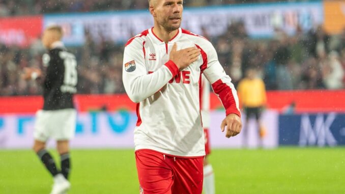 Lukas Podolski über Said El Mala und Thomas Kessler – Lukas Podolski über Said El Mala und Thomas Kessler –