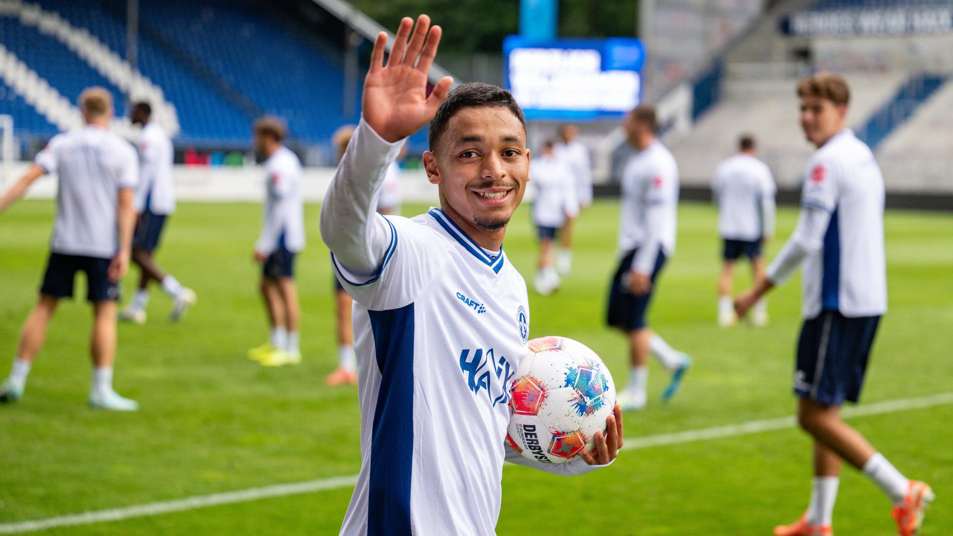 Ex-Lilie El Idrissi mit langer Sperre ➤ Aktuelle News von