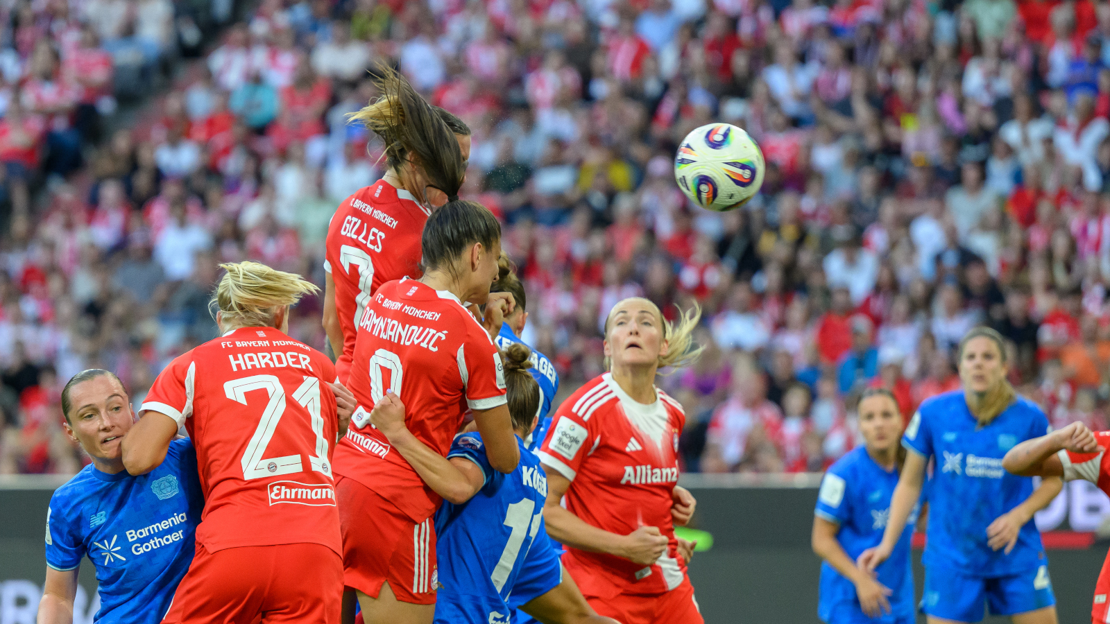 FC Bayern, Thesen: BVB-Patzer und ungewöhnlicher