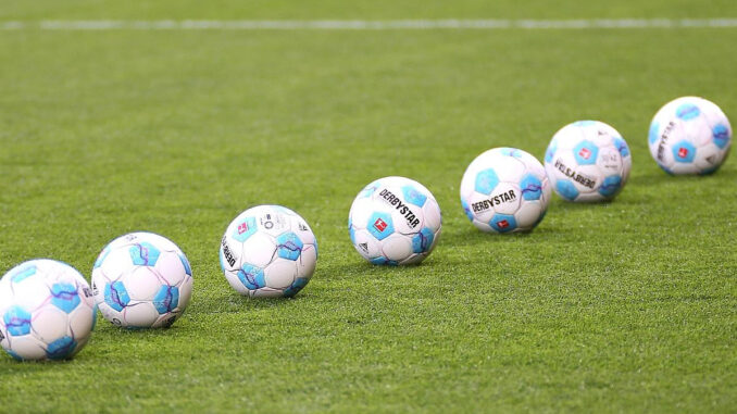 2. Bundesliga: HSV bleibt auf Aufstiegskurs - Sieg in 2. Bundesliga: HSV bleibt auf Aufstiegskurs - Sieg in