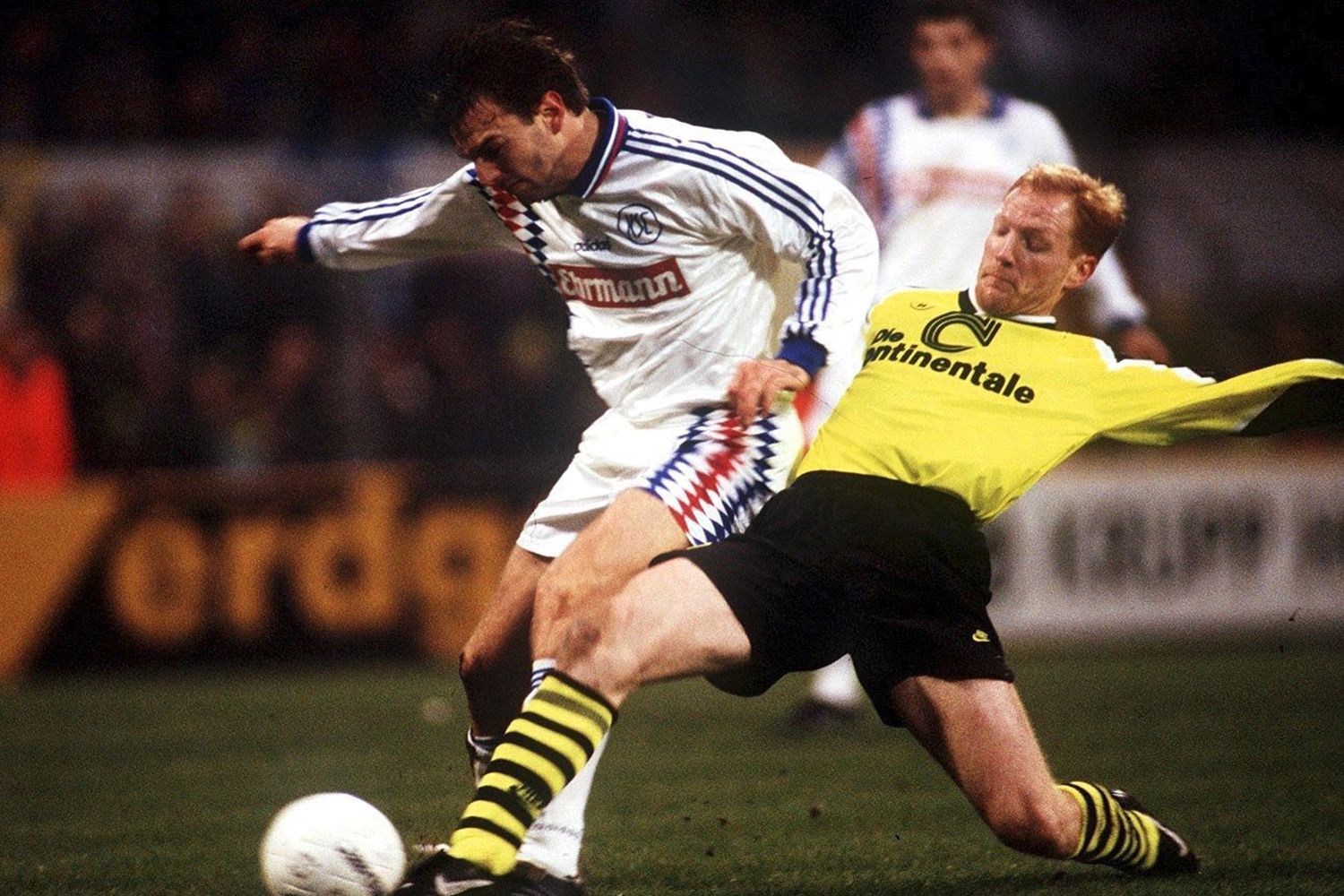 Dieser BVB-Spieler feiert 70. Geburtstag