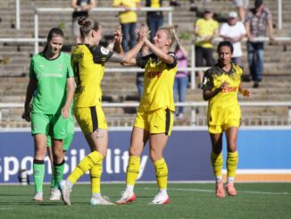 BVB meldet sich mit 7:0 gegen Gladbacher "Fohlen" zurück