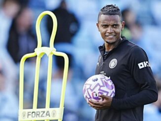 Inter leiht Ex-BVB-Profi Akanji