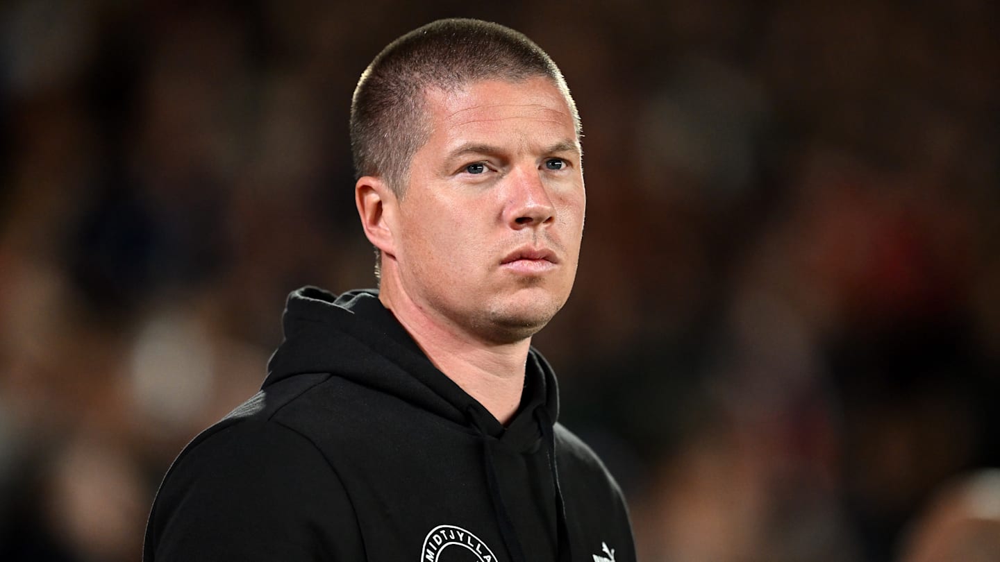 Wie läuft es eigentlich für Ex-BVB-Coach Mike Tullberg?