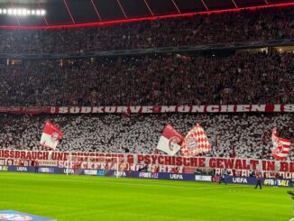 Erneute Proteste: Bayern-Kurve positionieren sich zu