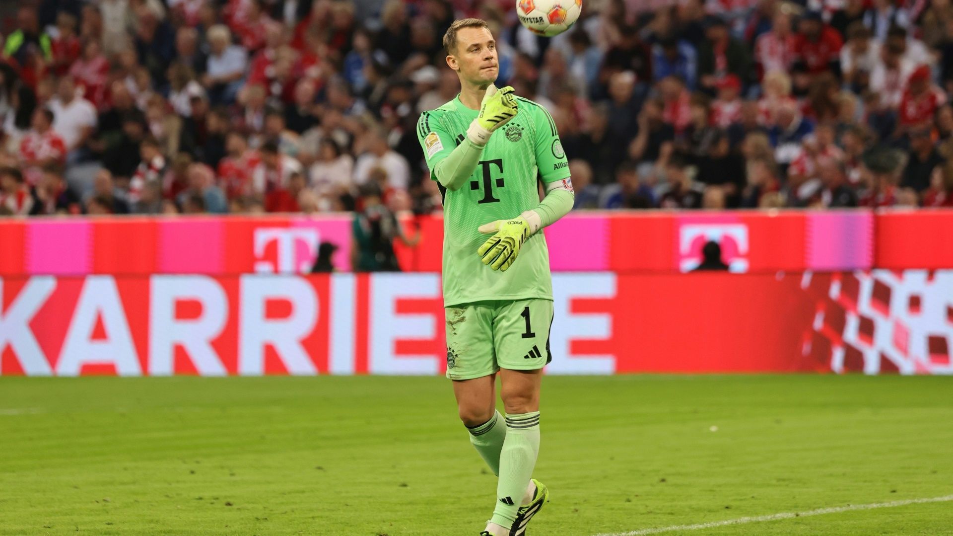 363 Siege: Neuer stellt Bundesliga-Rekord auf