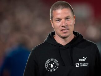 3 Spiele, 3 Siege: Ex-BVB-Trainer Tullberg rockt Europa |