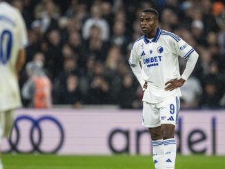 Youssoufa Moukoko startet gegen Mike Tullberg auf der Bank