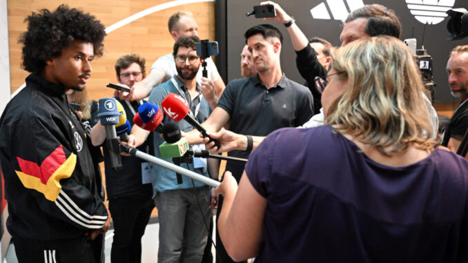 BVB-Profi Adeyemi im Aufwind: Führungsrolle auch beim DFB?