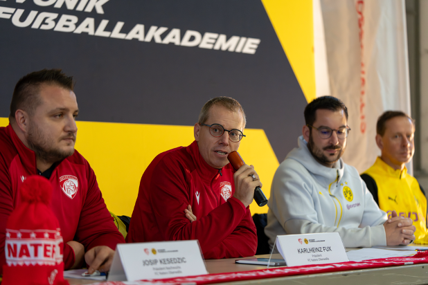 Kooperation mit BVB-Evonik-Fußballakademie – Walliser