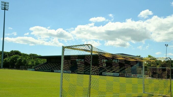 Im Dunst von Kopenhagen leuchtet Schwarzgelb hell auf