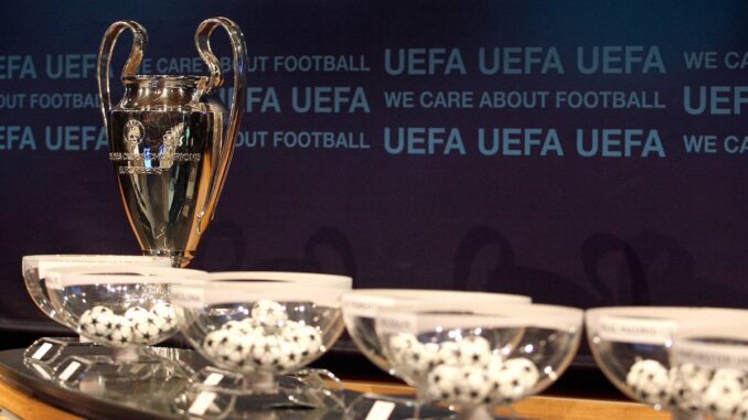 Gegen wen spielen BVB, FCB, B04 & die SGE?