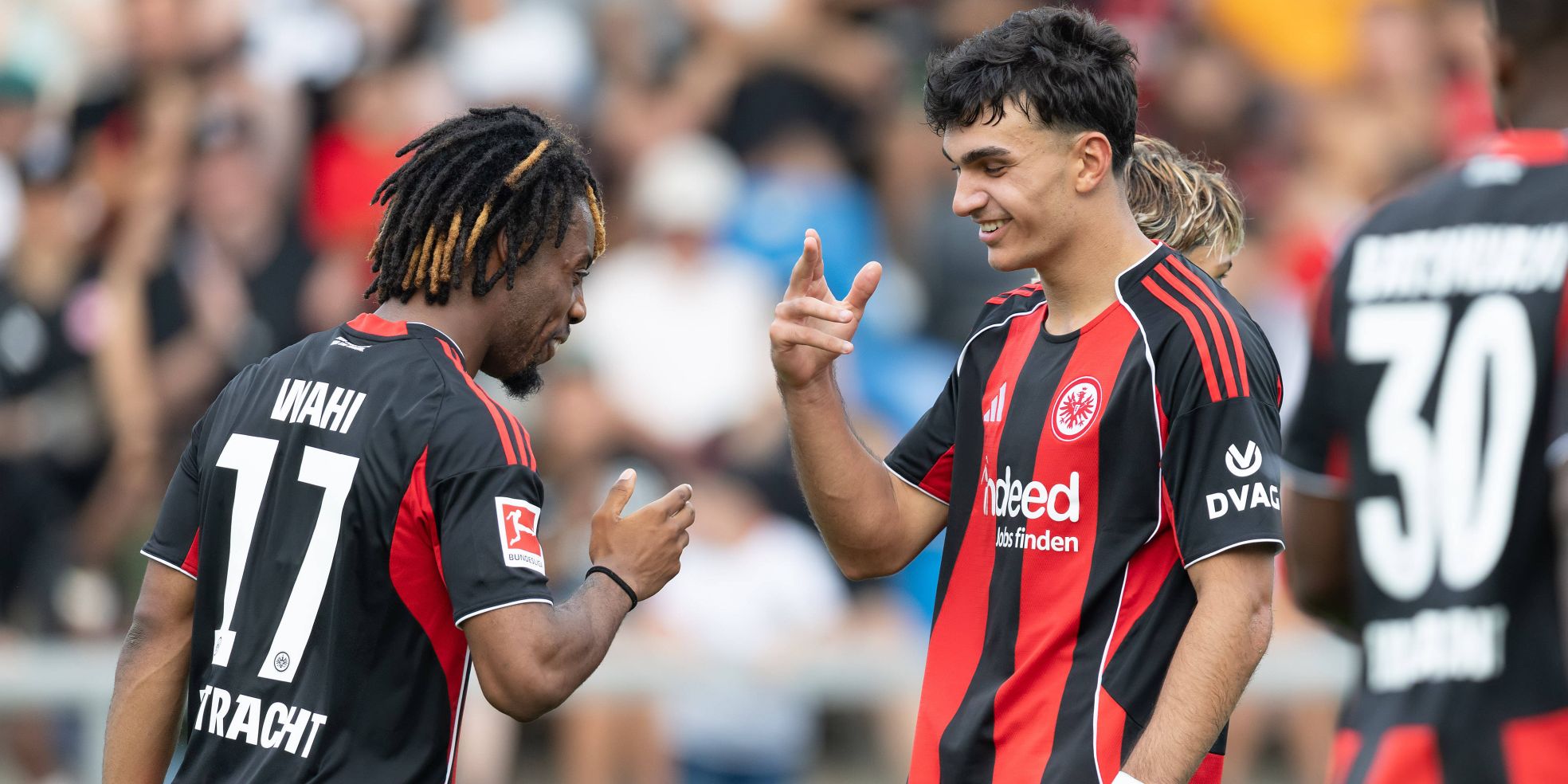 Eintracht-Star vor Wechsel? BVB will Stürmer