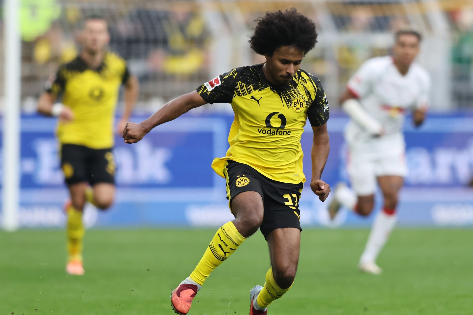 Karim Adeyemi elektrisiert den BVB – und fasziniert Barça