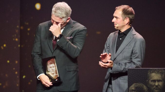 Ehrung in Dortmund: Sechs Fußball-Idole in Hall of Fame